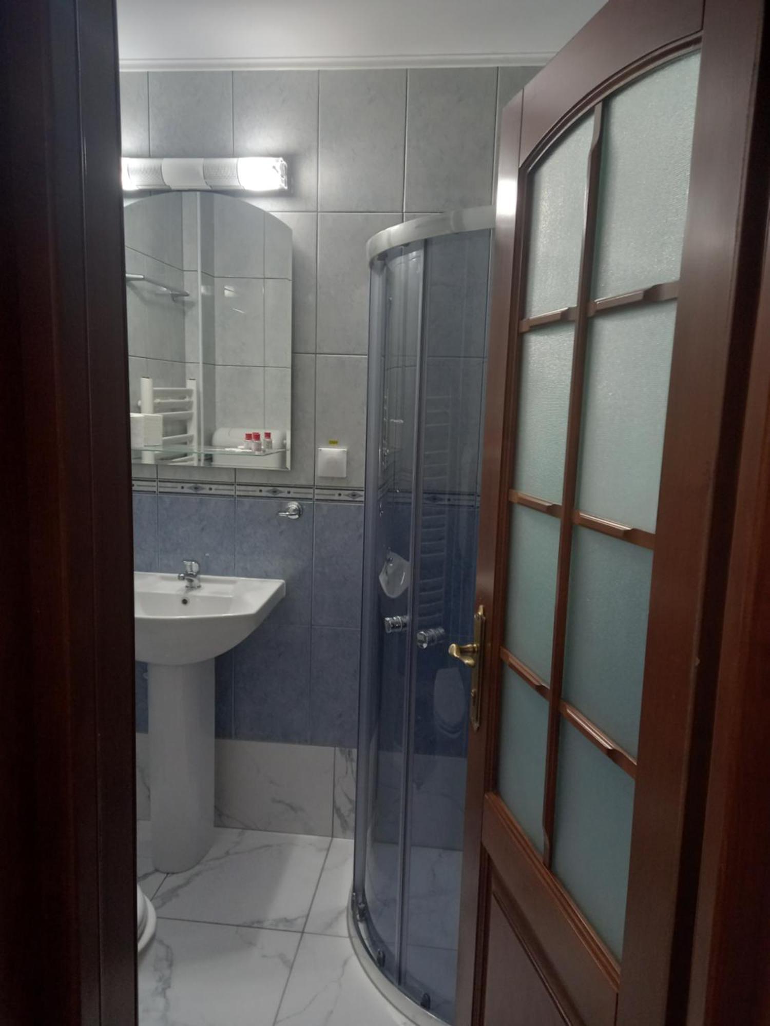 Pensiunea Alunis Hotell Sadova  Exteriör bild