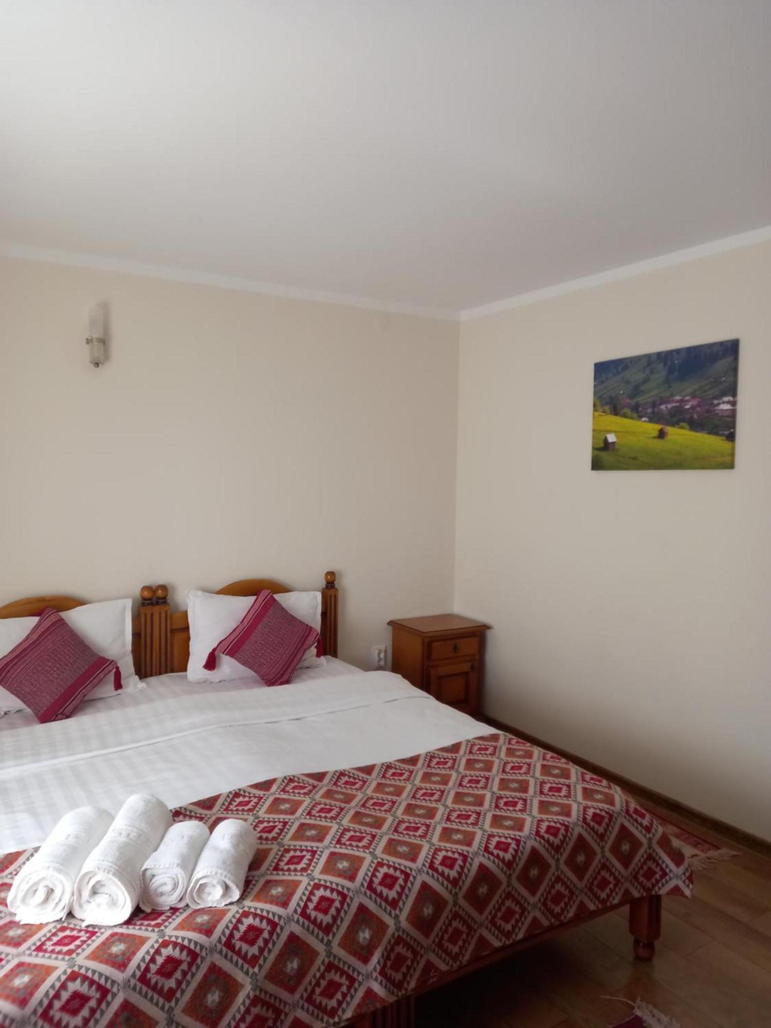 Pensiunea Alunis Hotell Sadova  Exteriör bild