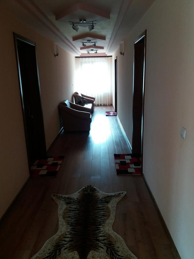 Pensiunea Alunis Hotell Sadova  Exteriör bild